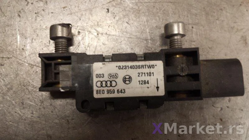 Audi A4 B6  airbag crash senzor oe. 8E0959643