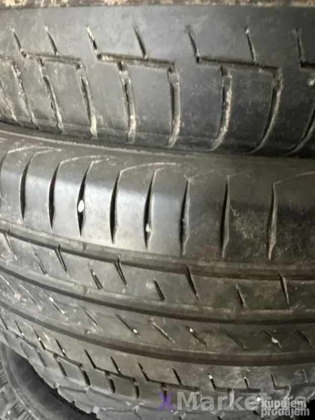 Continental 225 55 19r