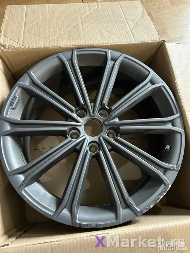 felna megan 4 rs 18”