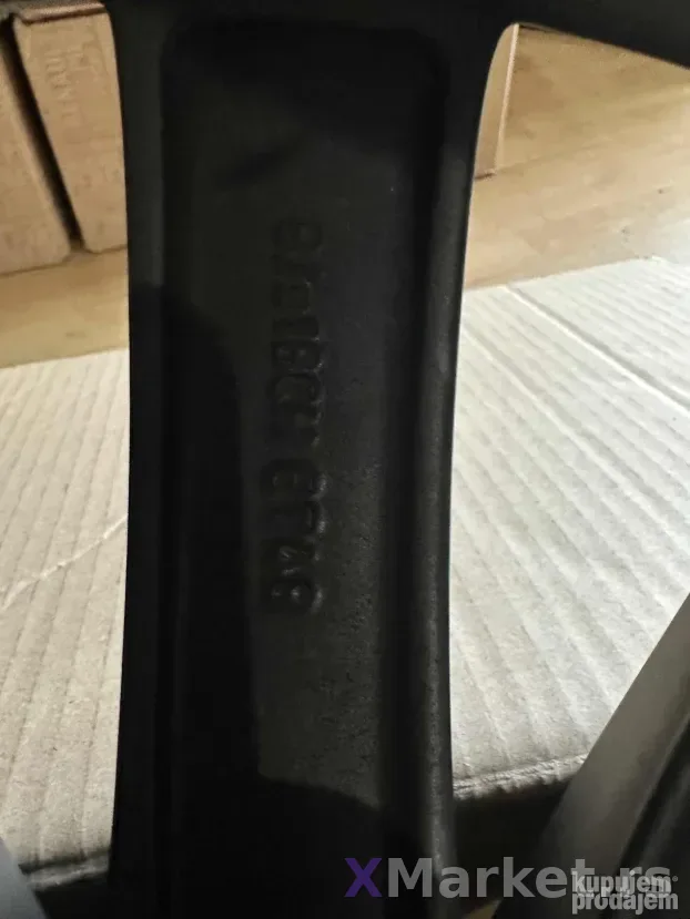 felna megan 4 rs 18”