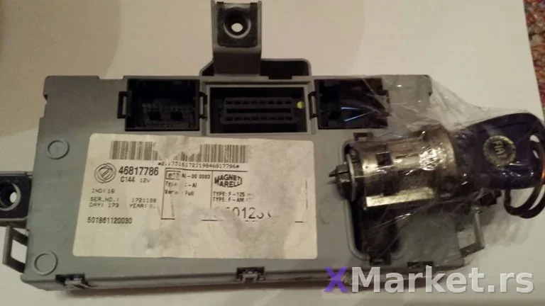 Fiat  BODY sa kljucem  46817786