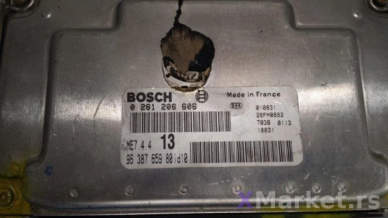 Motorni kompjuter Bosch 0261206606