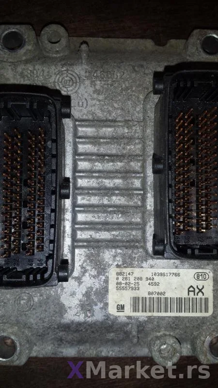 Motorni kompjuter Opel Corsa D 1.2 16v oe. 55557933 AX