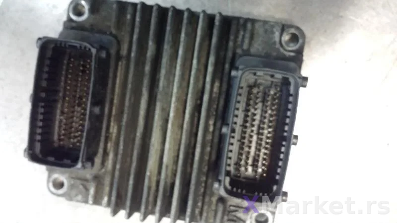 Motorni kompjuter Opel Meriva 1.7 DTi