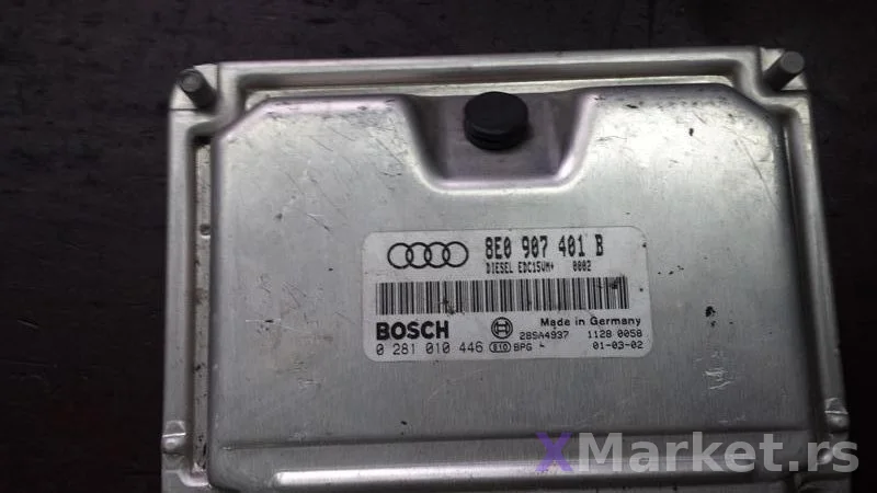 Motorni kompjuter VW Passat 2.5 tdi 8E0907401B