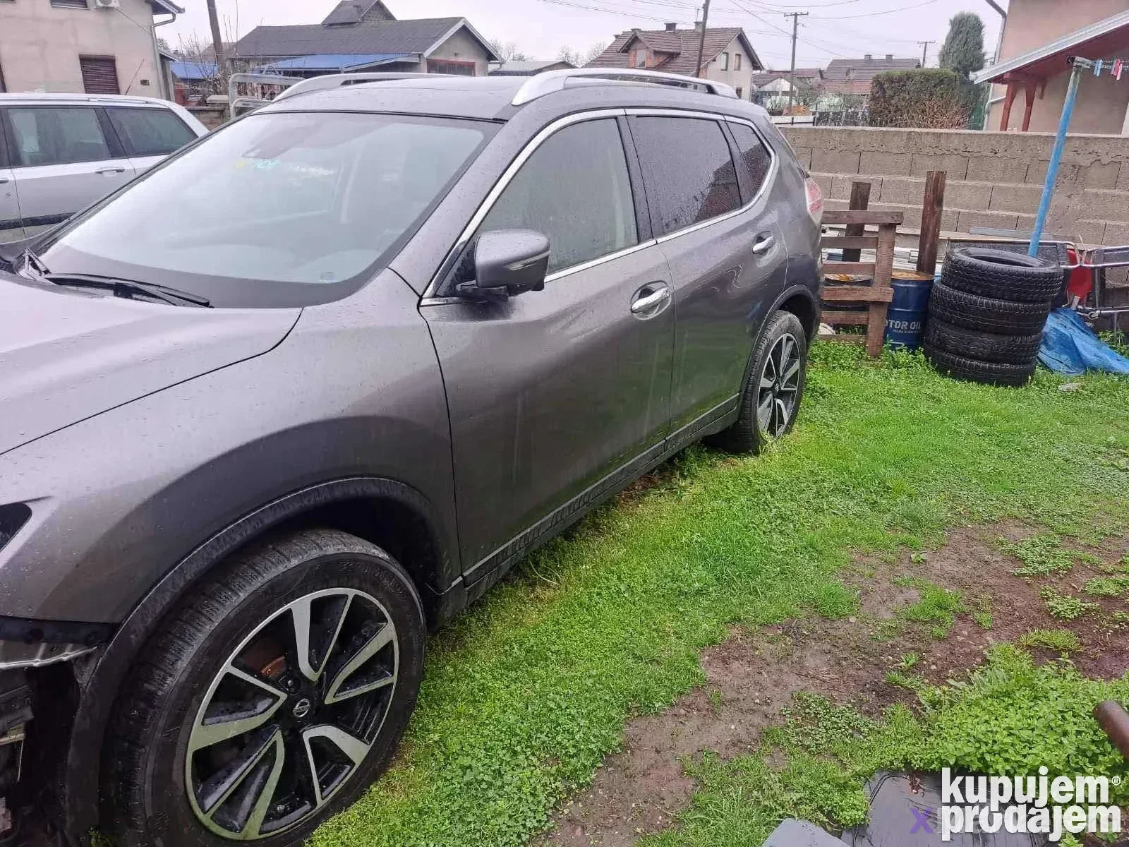 NISSAN xtrail polovni delovi 1,6 dci