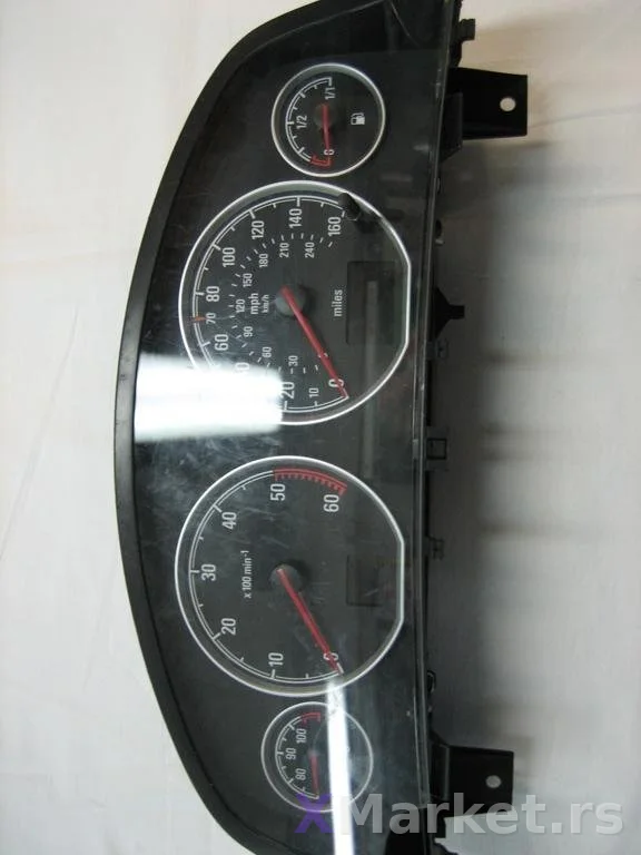 Opel Vectra C kilometar sat 13278752YF