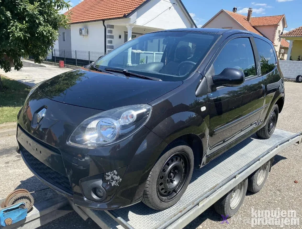 panorama pokretna renault twingo 2