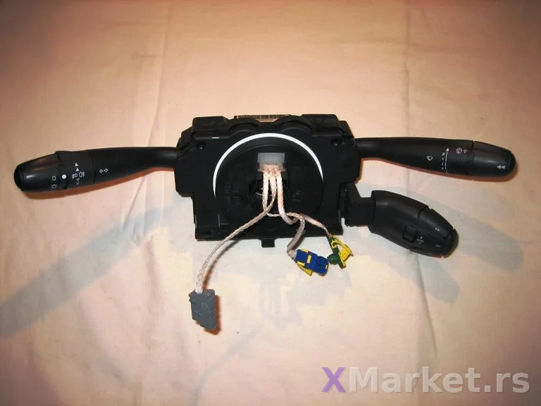 Peugeot 206cc prekidaci oko volana