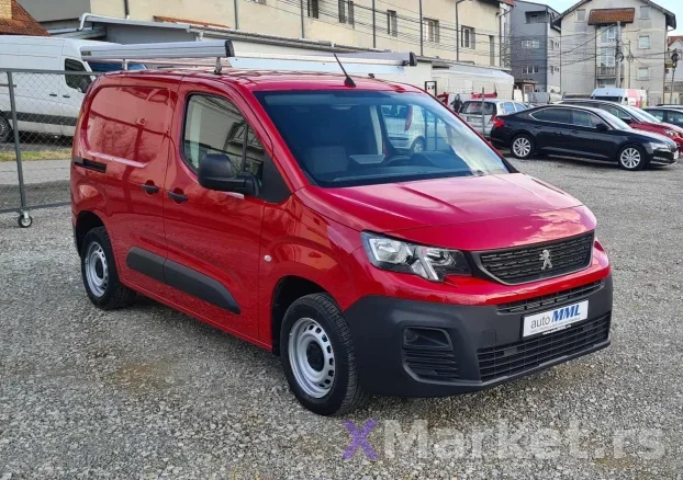 peugeot partner 1,5hdi 2020god