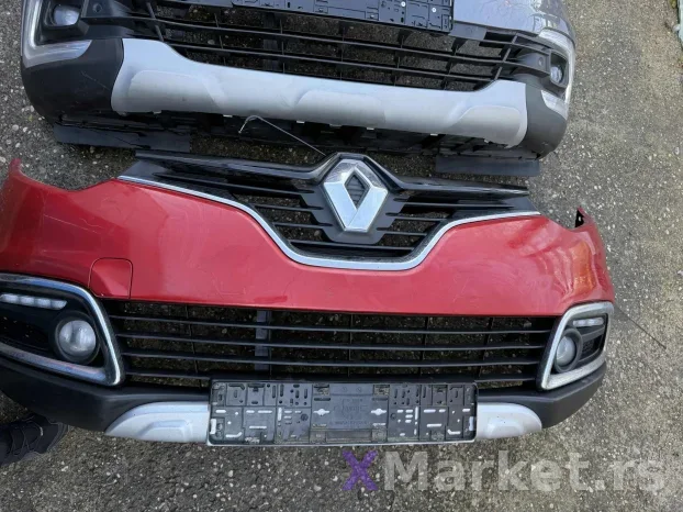 prednji deo Renault reno Captur hauba krila farovi branik