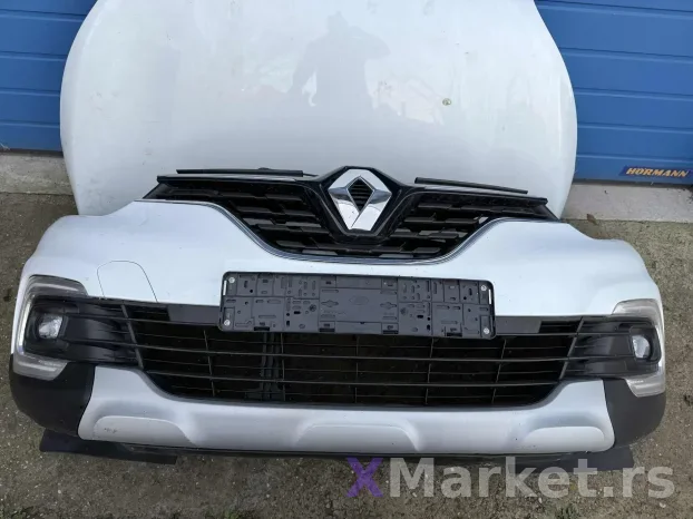 prednji deo Renault reno Captur hauba krila farovi branik