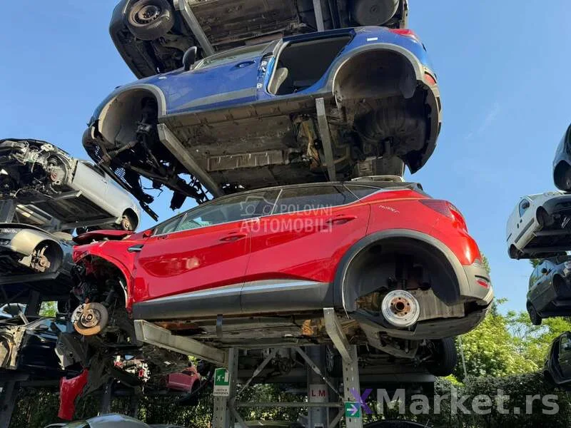 Renault Captur 2021. god. - kompletan auto u delovima 2021. godište