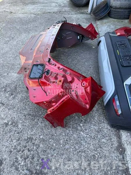 Renault Captur 2021. god. - kompletan auto u delovima 2021. godište