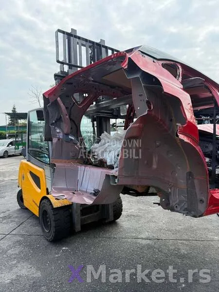 Renault Captur 2021. god. - kompletan auto u delovima 2021. godište
