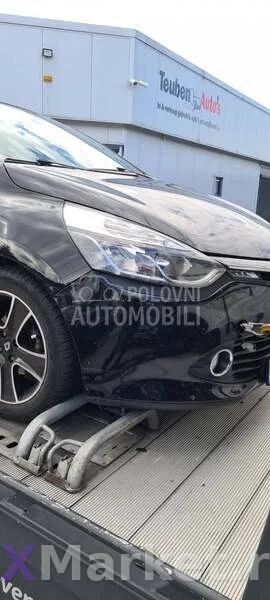 Renault Clio 2015. god. - kompletan auto u delovima 2015. godište