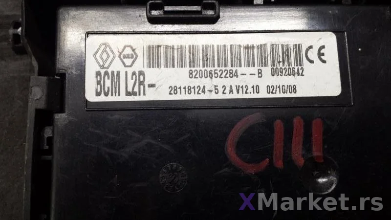 Renault Clio 3 UCH/BCM oe. 8200652284