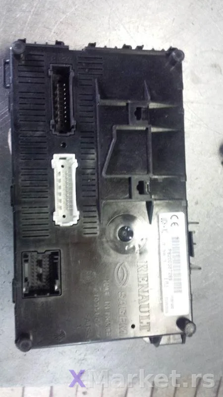 Renault Clio UCH-N2 oe. P8200387289