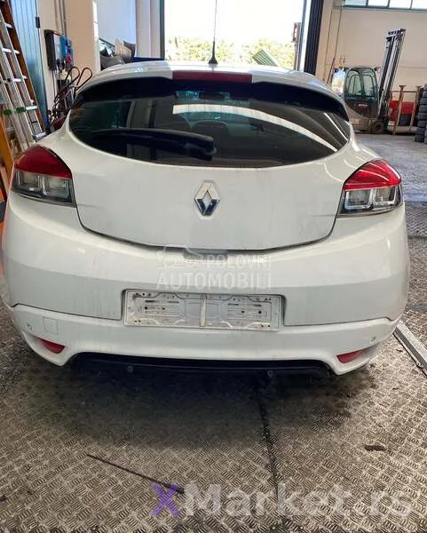 Renault Megane COUPE 2010. god. - kompletan auto u delovima 2010. godište