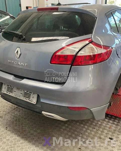 Renault Megane megan 2010. god. - kompletan auto u delovima 2010. godište
