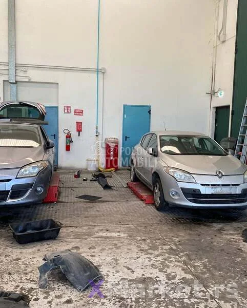 Renault Megane megan 2010. god. - kompletan auto u delovima 2010. godište