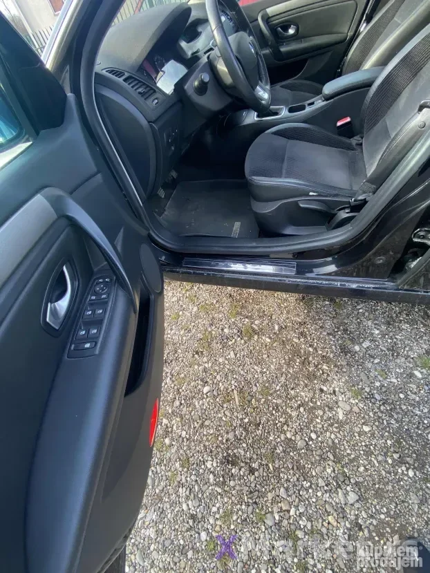 Renault Reno laguna 3 2,0 dci xenon