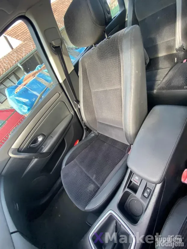 Renault Reno laguna 3 2,0 dci xenon
