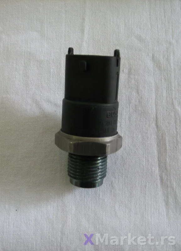Senzor pritiska goriva Bosch 0281002568