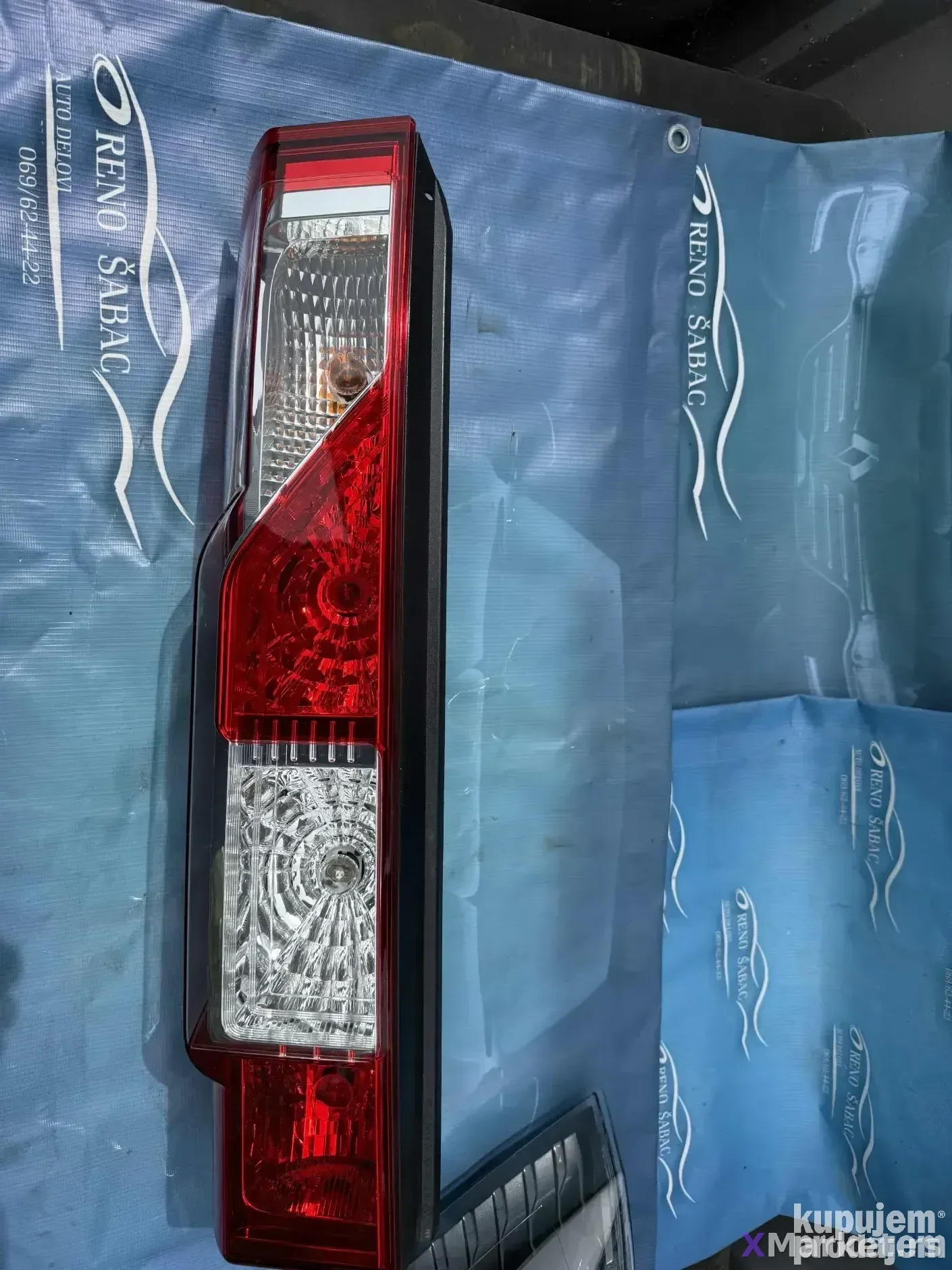 stop lampa Master 3 Leva
