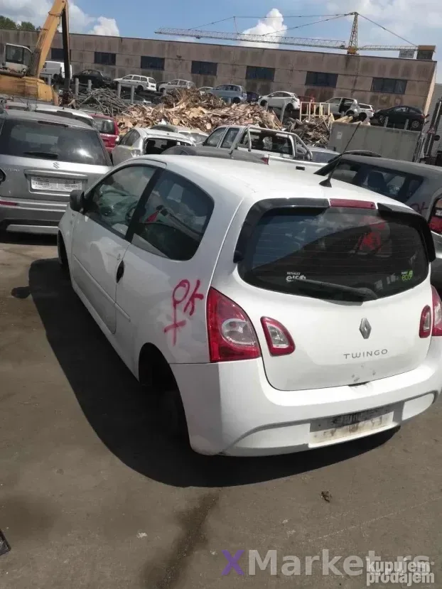 twingo restaling delovi