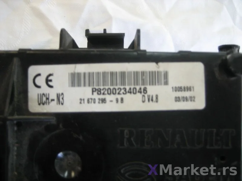 UCH Renault clio N3 8200234046
